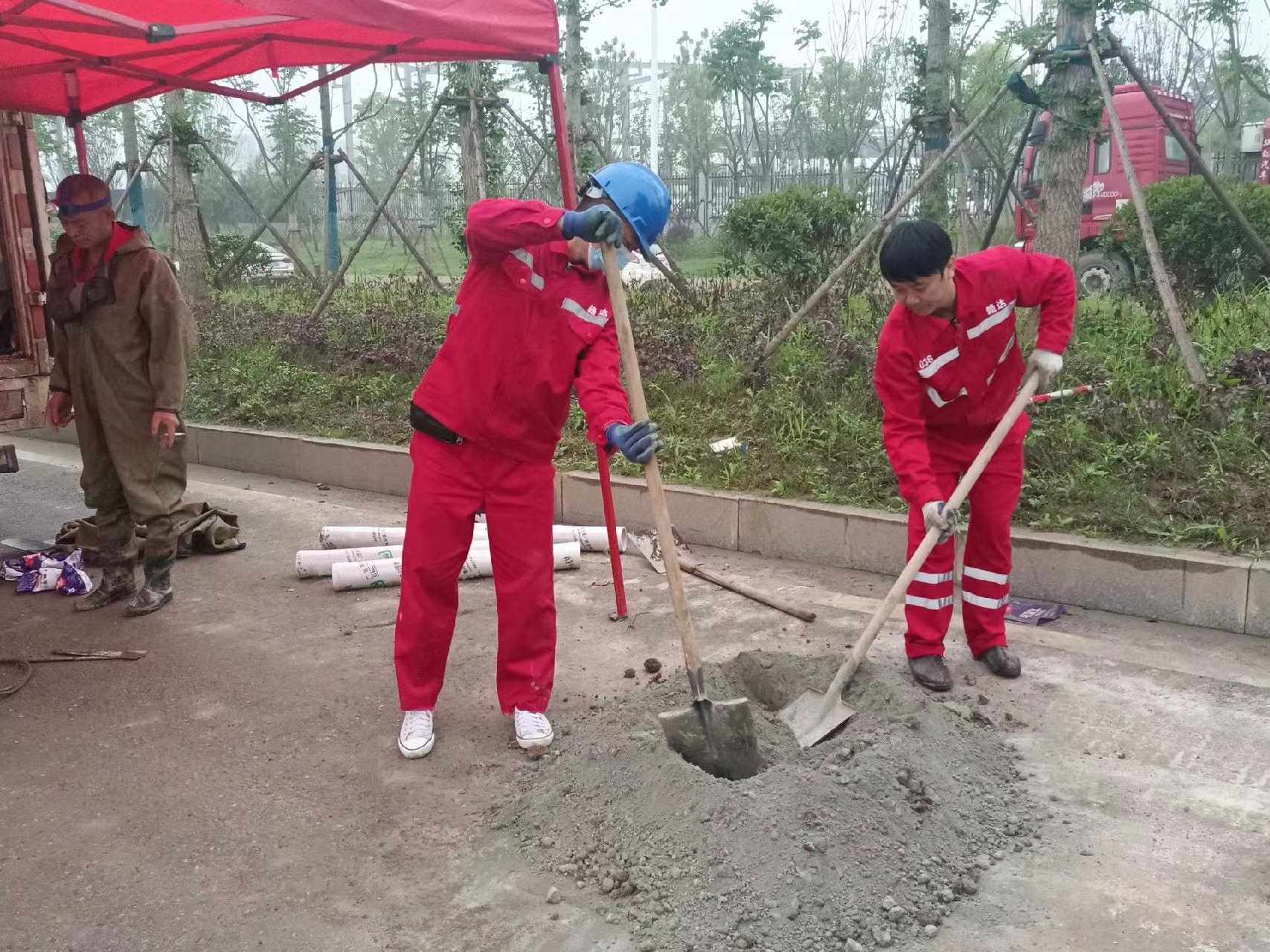 威宁管道疏通哪家好】及时进行市政管道清淤