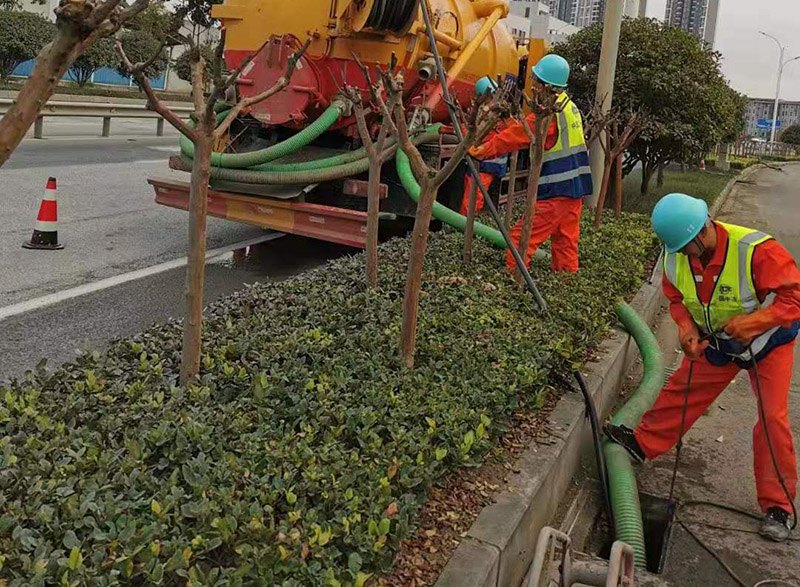 威宁市政管道清淤